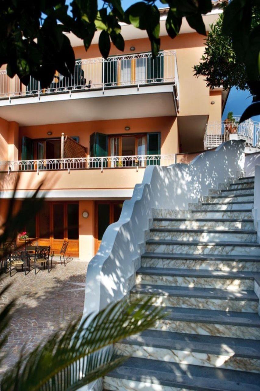 Relais Francesca Bed and Breakfast Piano di Sorrento Buitenkant foto